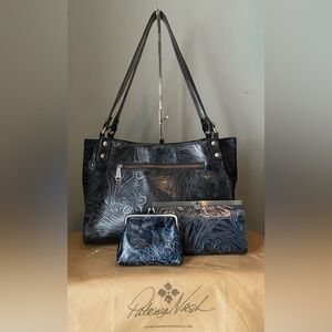 Patricia Nash Blue Tooled Leather Shoulder Bag Set